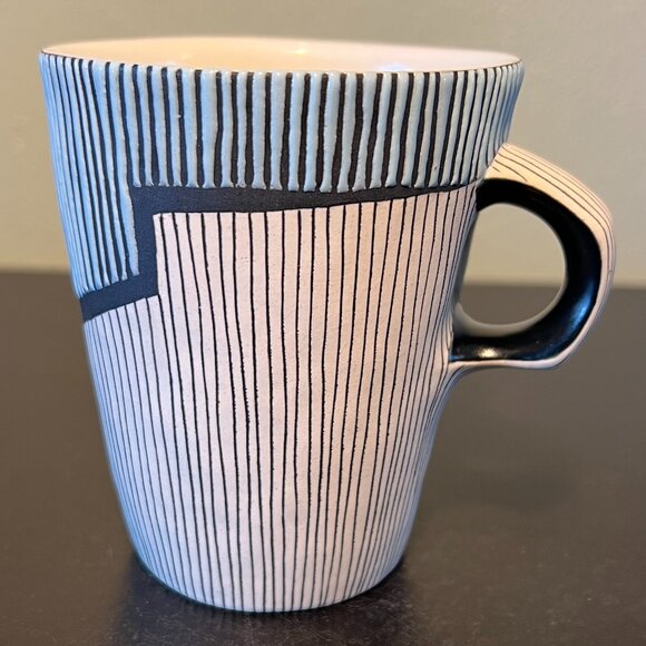 Handcrafted LIZ PECHACEK Signed Ceramic Mug w/ Inlay & Wax Resist Glaze Striped - Picture 3 of 12